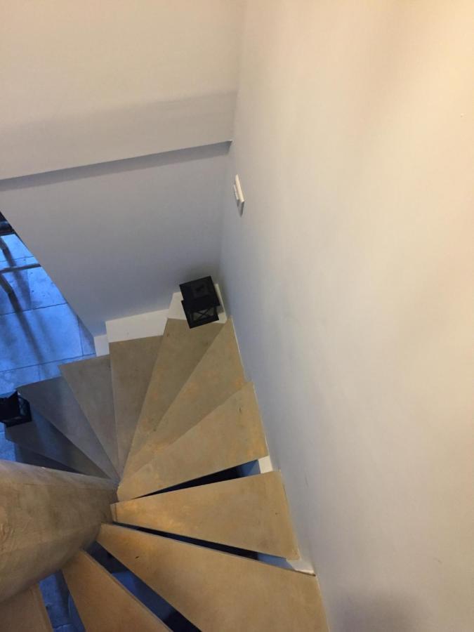 Chez Enzo Apartment Pierrevert ภายนอก รูปภาพ